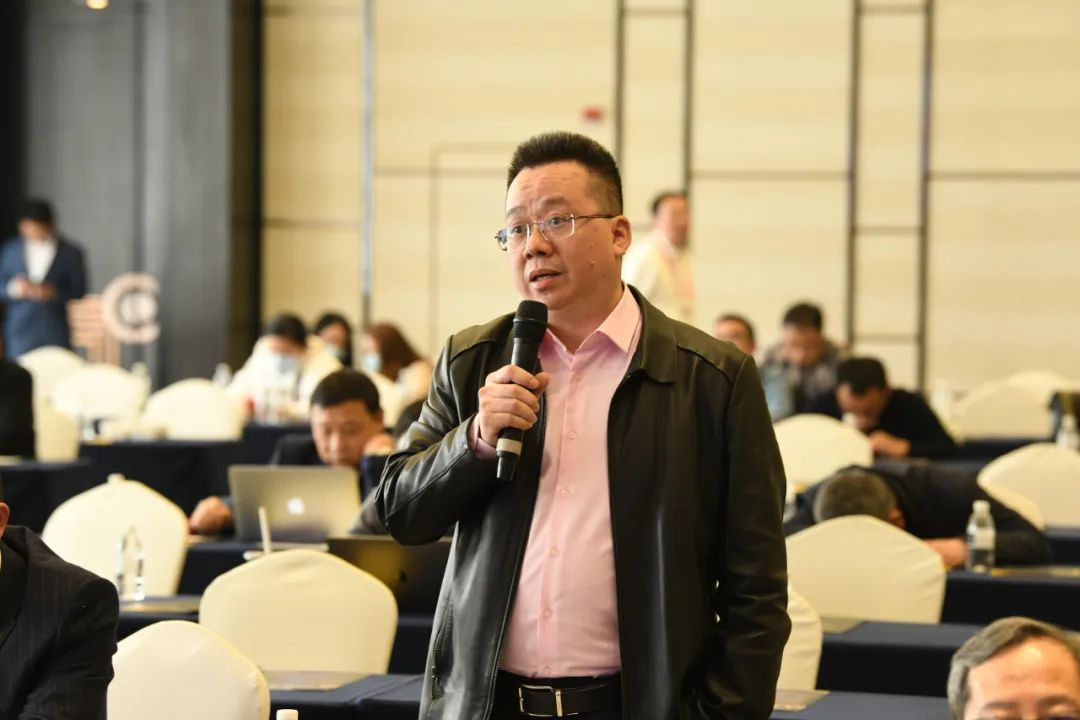 钟春龙教授:以肺癌脑转移为例,早期肺癌通过手术切除可以防止转移