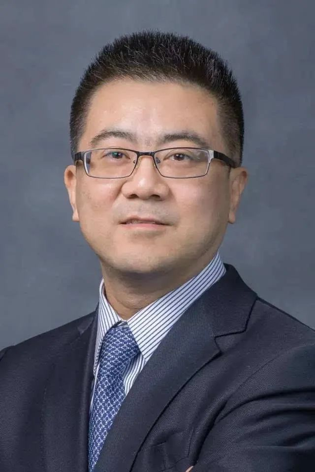 中国人民解放军总医院(301医院)王征 教授南京鼓楼医院朱泽章 教授